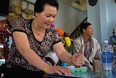 rhino-horn-tea-vietnam-400x271
