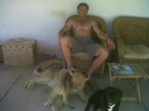 Mr Loubser - Hardly a hygienic and animal friendly environment is it. On investigating this individual further we have now since located that he has been trading lions to hunting facilitates. One can view such "Game Business" on his groups list and friends upon Facebook and WWW. plat